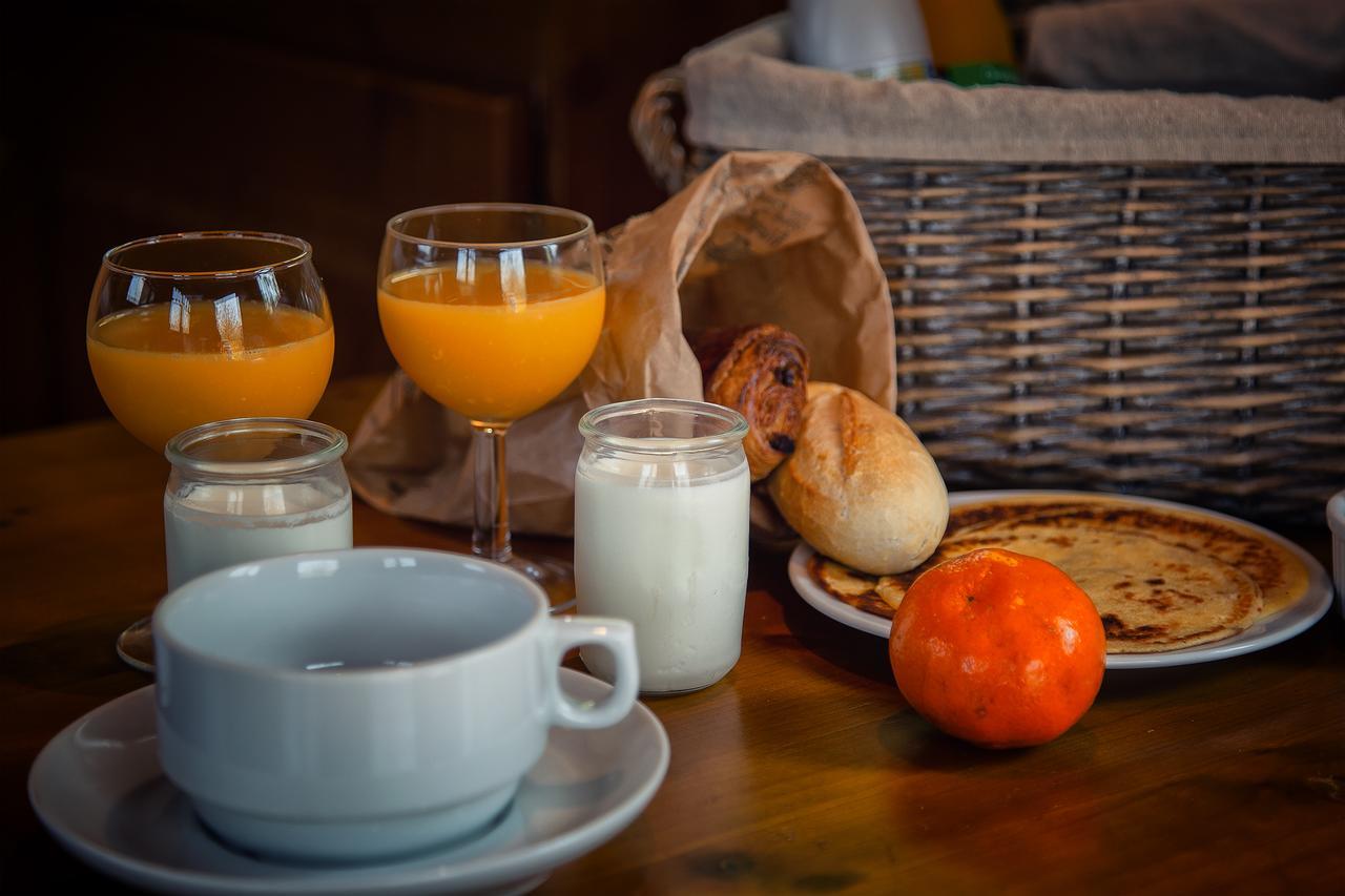 Hotel & Spa Chai De La Paleine Le Puy-Notre-Dame Zewnętrze zdjęcie